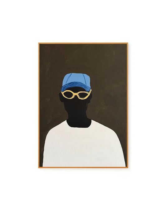 Homem Preto de Boné Azul